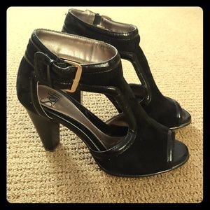 Sofft Black Heels Size 7.5